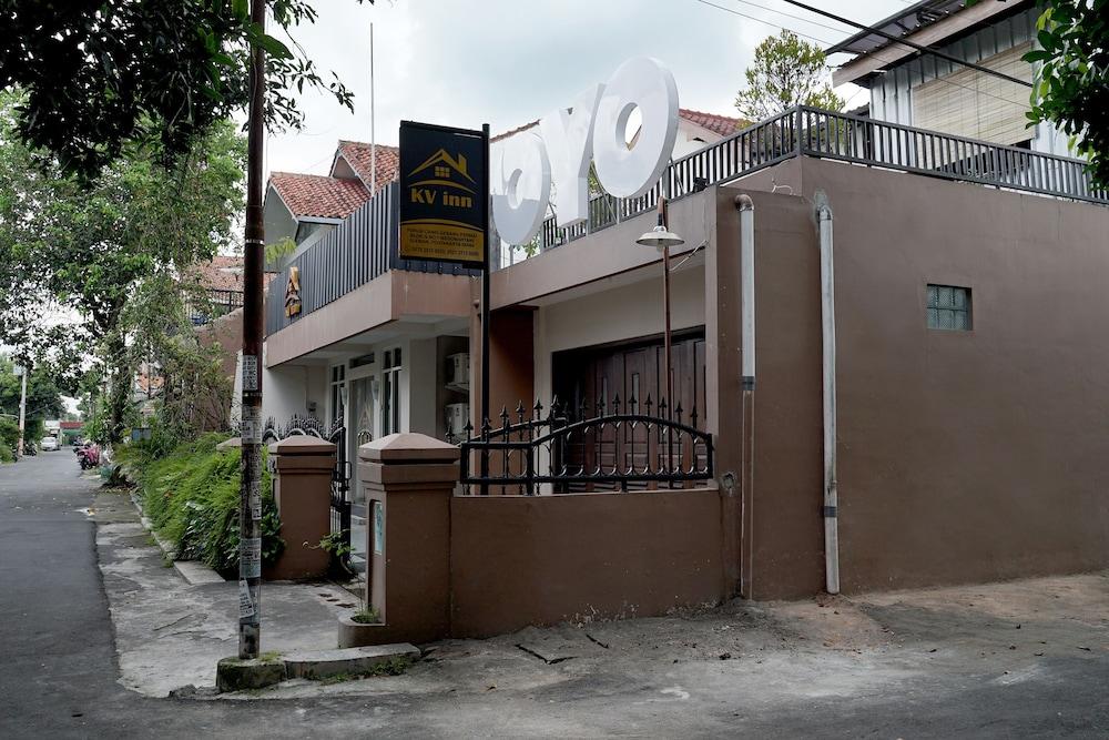 Koolkost Near Stadion Maguwoharjo Salakan Εξωτερικό φωτογραφία